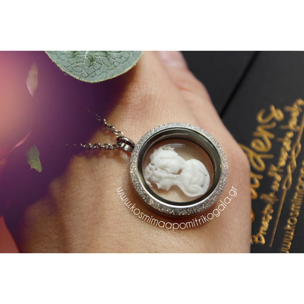 Μενταγίον Floating Round