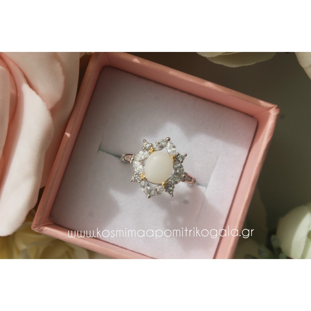 Δαχτυλίδι Marquise 